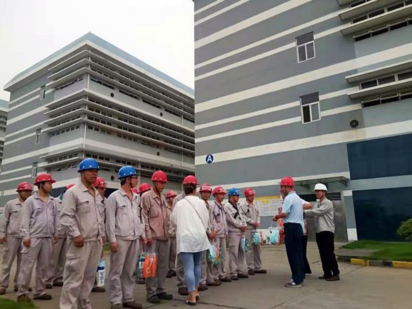 園區(qū)總工會(huì)送清涼，慧聚接棒暖人心